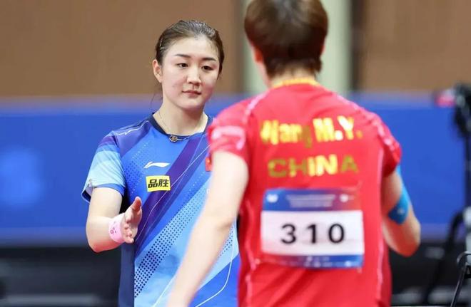 青少年高尔 青少年高尔